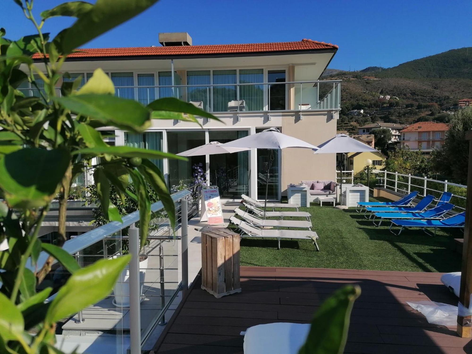 Poggio Hotel Arenzano Exterior foto